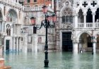 Italy declare state of Emergency : Venice Flood