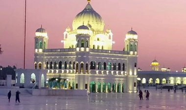 ਬਿਰਥੀ ਕਦੇ ਨ ਹੋਵਈ ਜਨ ਕੀ ਅਰਦਾਸਿ ॥